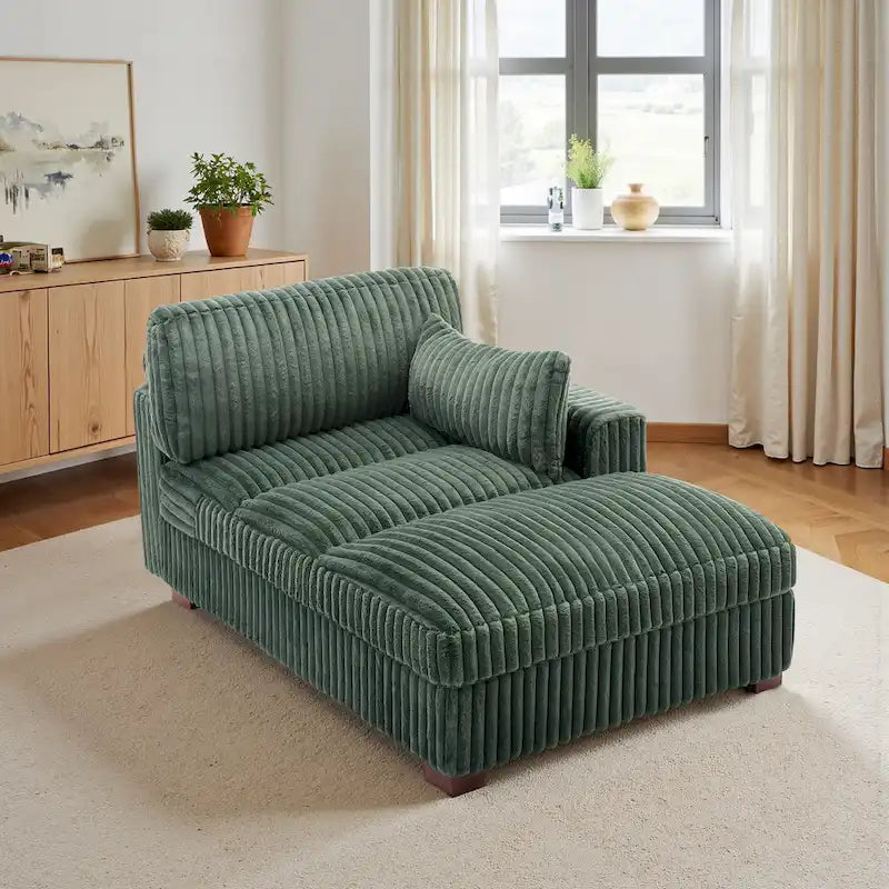 Chaise longue imbottita e morbida per interni