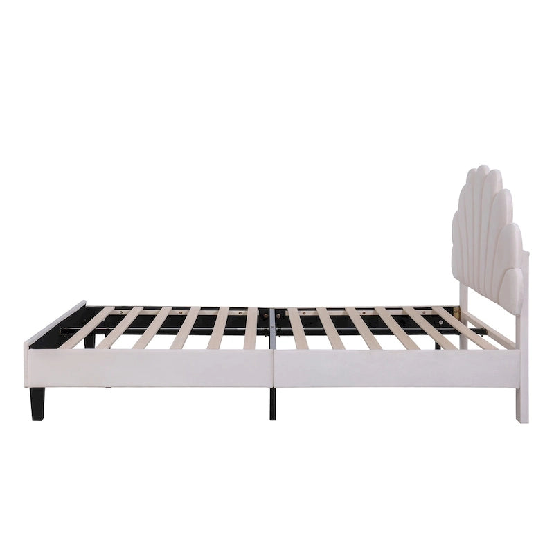 Letto a piattaforma matrimoniale con testiera floreale
