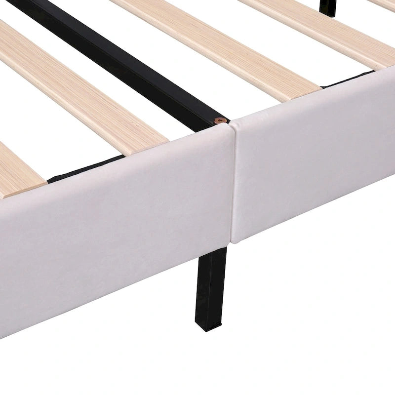 Letto a piattaforma matrimoniale con testiera floreale